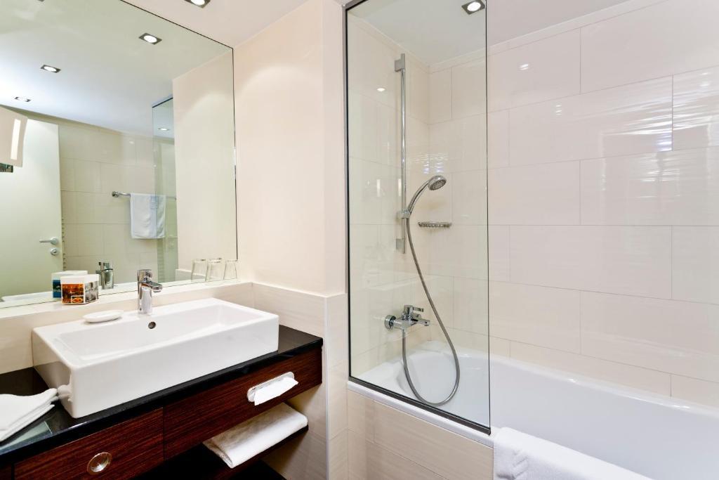 Casinohotel Velden Velden am Wörthersee Habitación foto